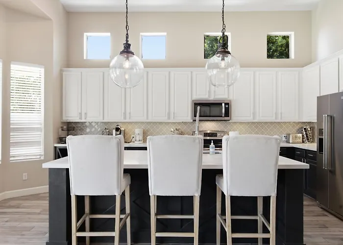 Grayhawk Retreat - Private Pool And